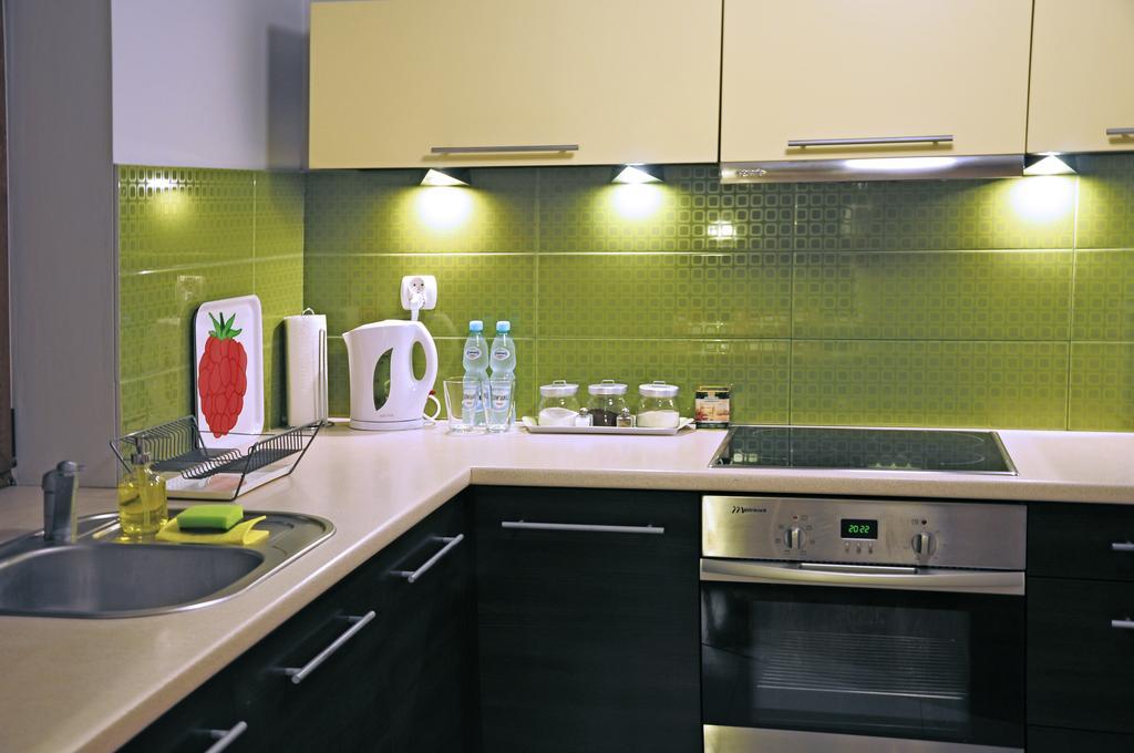 Color Apartment Cracovie Chambre photo