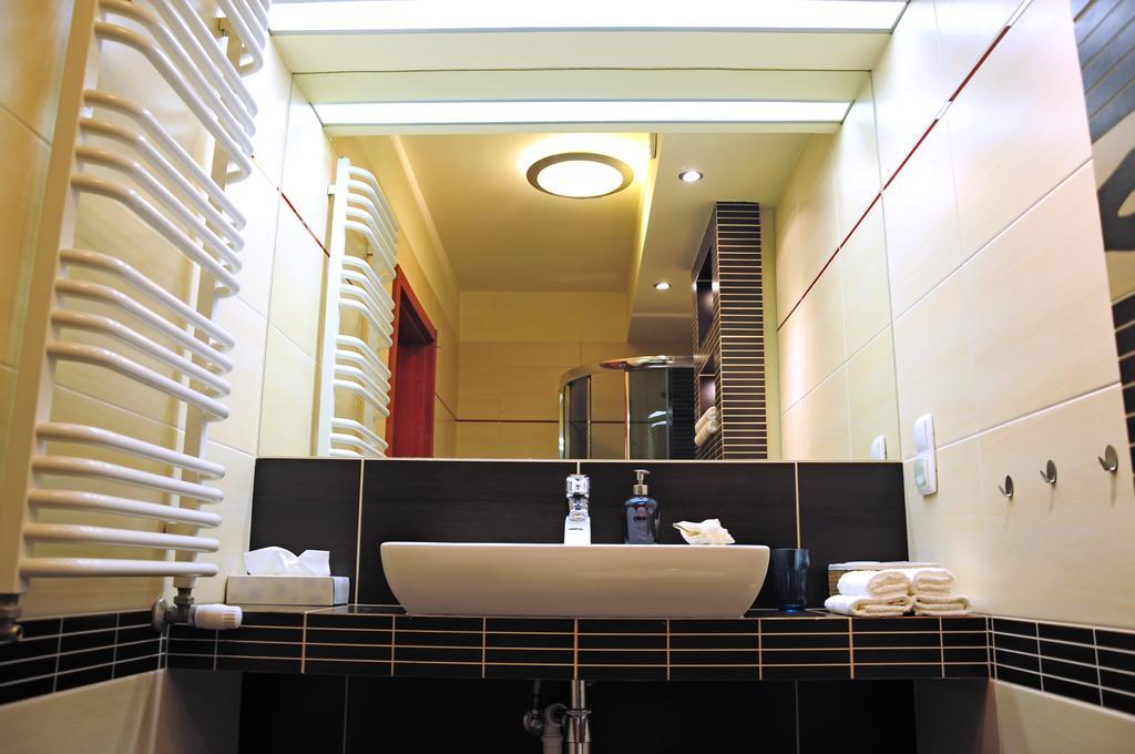 Color Apartment Cracovie Chambre photo